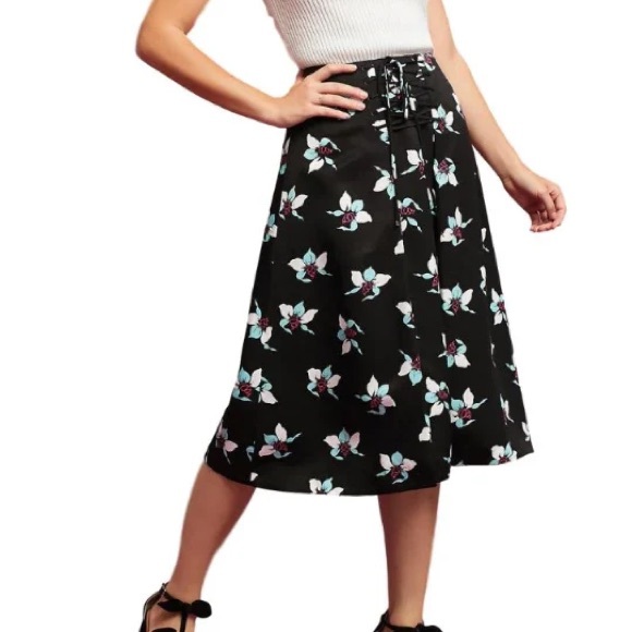 Anthropologie Maeve Floral Midi Skirt black mint floral 8 - Picture 1 of 7